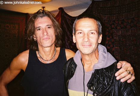 Joe Perry & Billy Squier (backstage at Aerosmith) - New York - November 2003